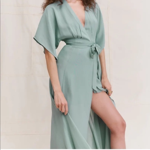 Reformation Winslow Dress Celadon - Picture 2 of 7